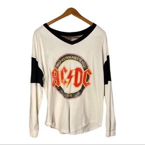 AC/DC High Voltage Jersey Concert Tee Size Small